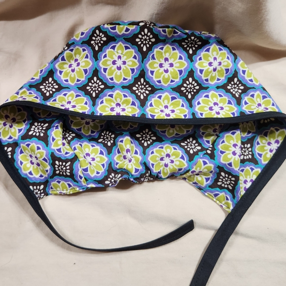 Floral Patterned Scrub Cap - Picture 3 of 3